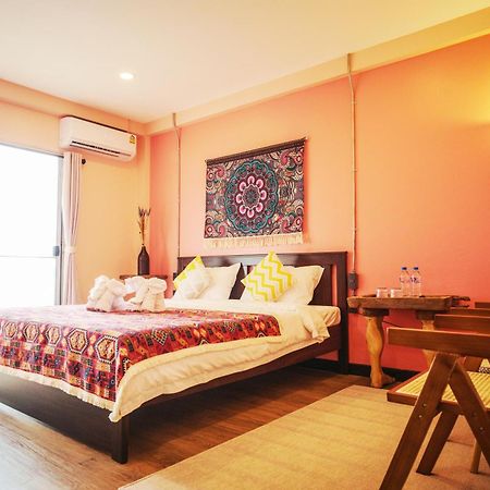 Elegant Lanna Guesthouse Csiangmaj Kültér fotó
